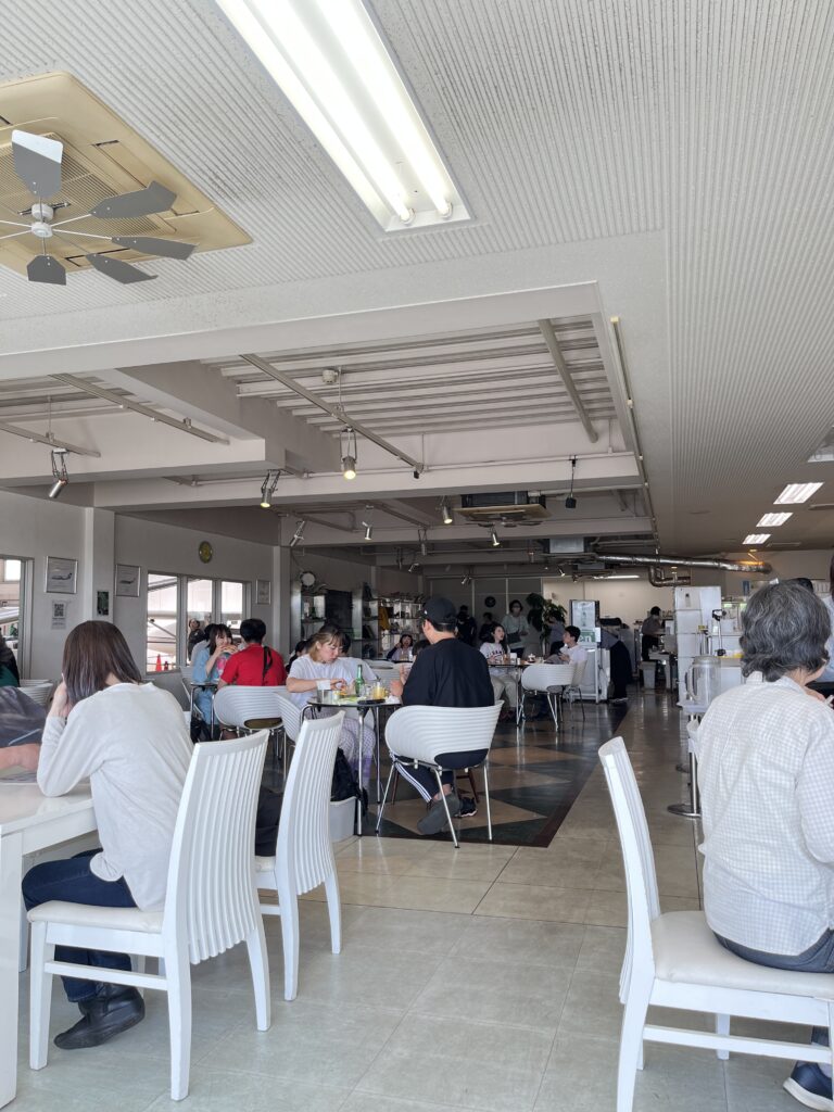 プロペラカフェ